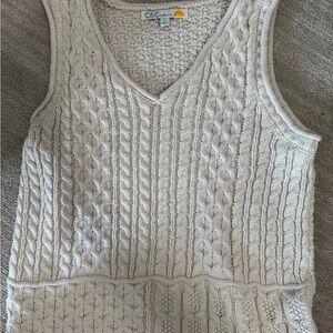 C&C California Ivory Cable Knit V-Neck Sweater Vest